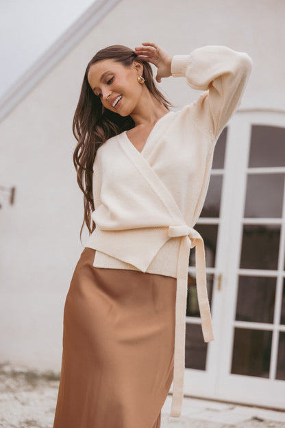 Women's Beige V-Neck Knitted Wrap Tie Long Sleeve Top