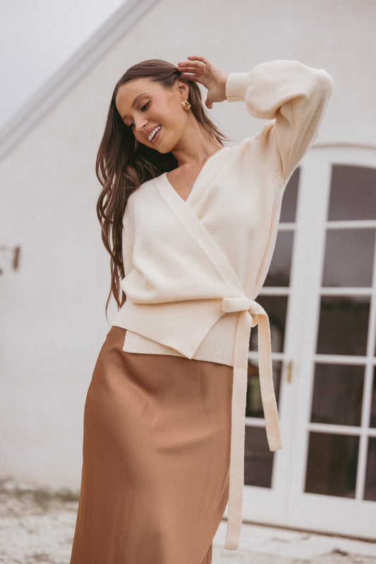 Women's Beige V-Neck Knitted Wrap Tie Long Sleeve Top
